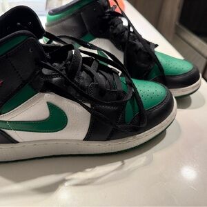 Jordan- 7Youth in great condition originally purchased from stock x